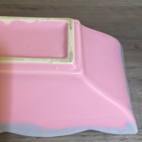 Hull Scallop Edge Rectangular Planter - Picture 12 of 15